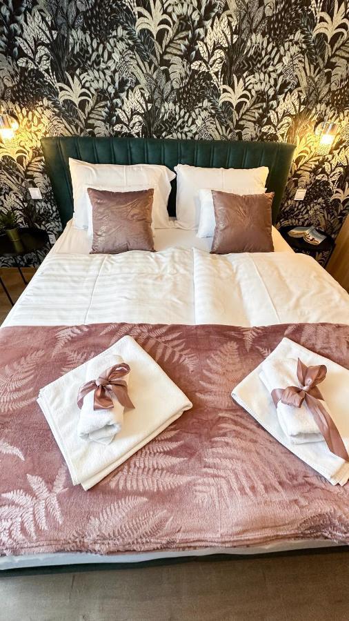 Linden Apartman 107 Glamour (Adults Only) Mosonmagyaróvár Εξωτερικό φωτογραφία